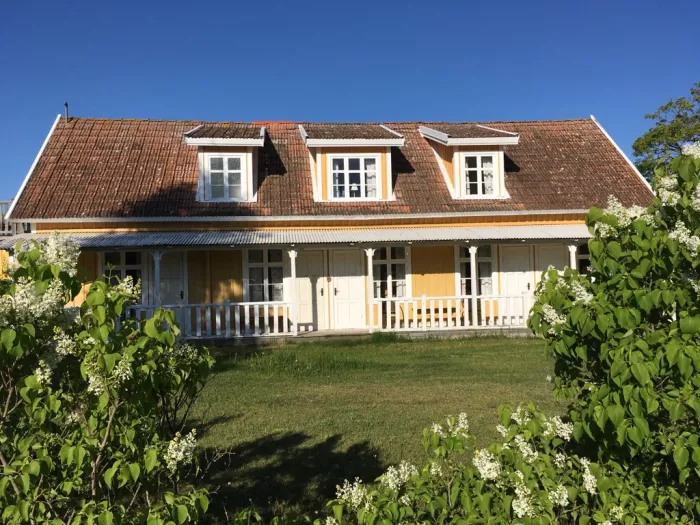 Koburg Vandrarhem Ljugarn