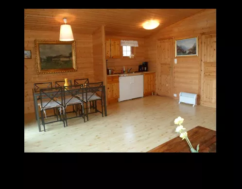 The White House Hostel B & B